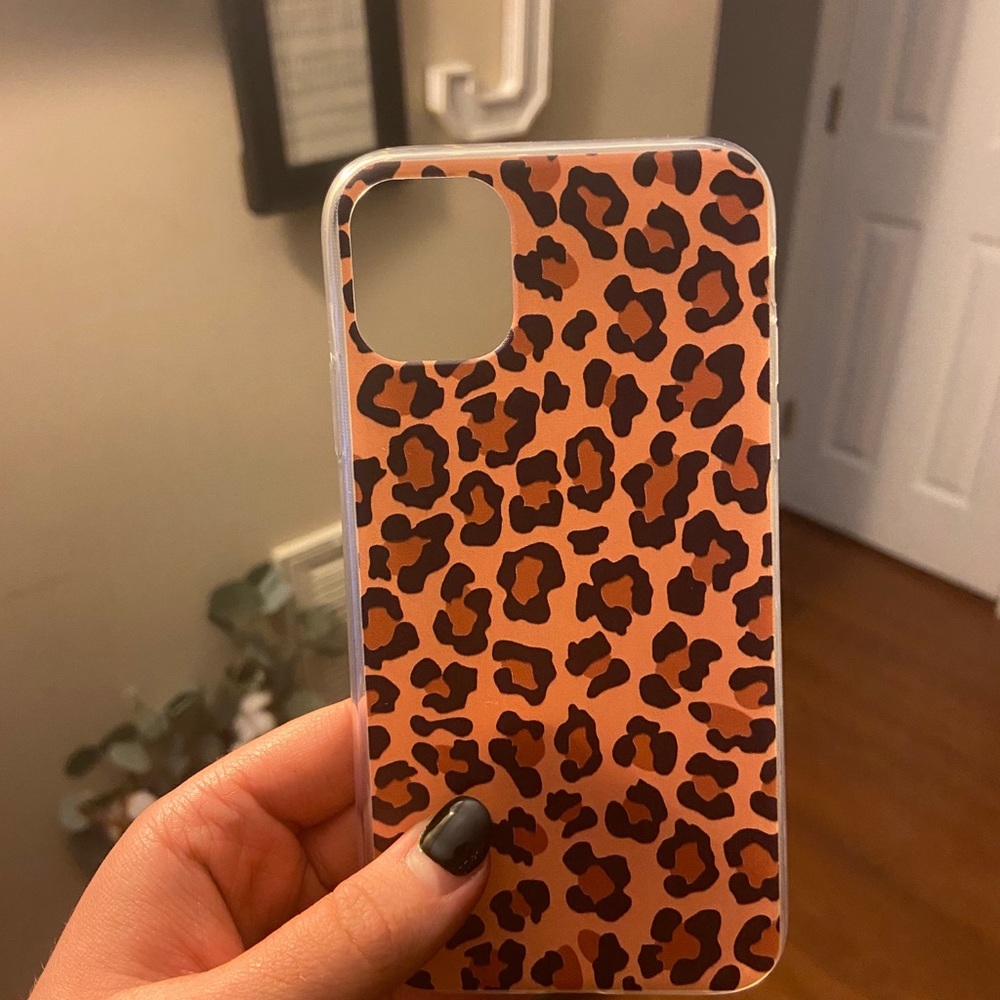 Cheetah Print IPhone 11 Reg XR case
